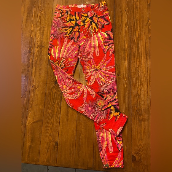 Pants - Picture 2 of 3